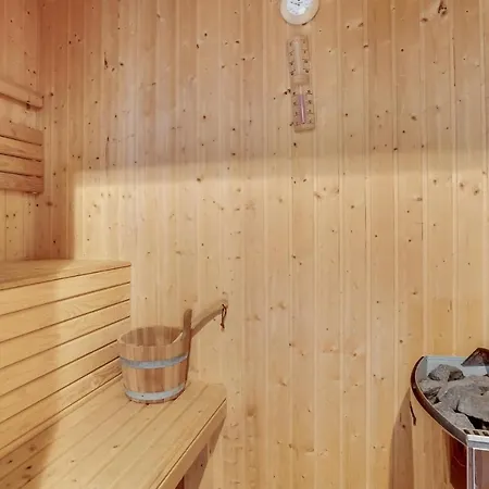 Stunning In With Wifi Holiday home